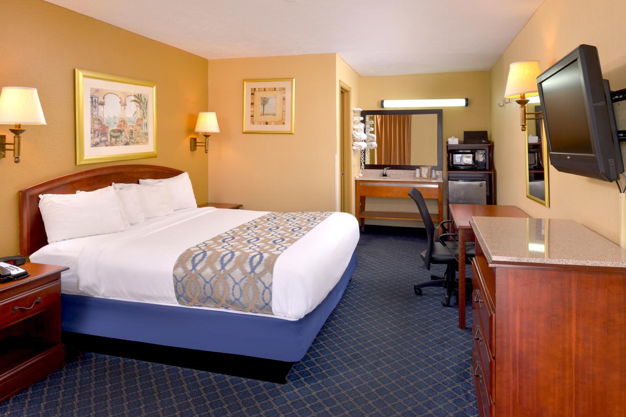 Americas Best Value Inn - Monroeville Bagian luar foto
