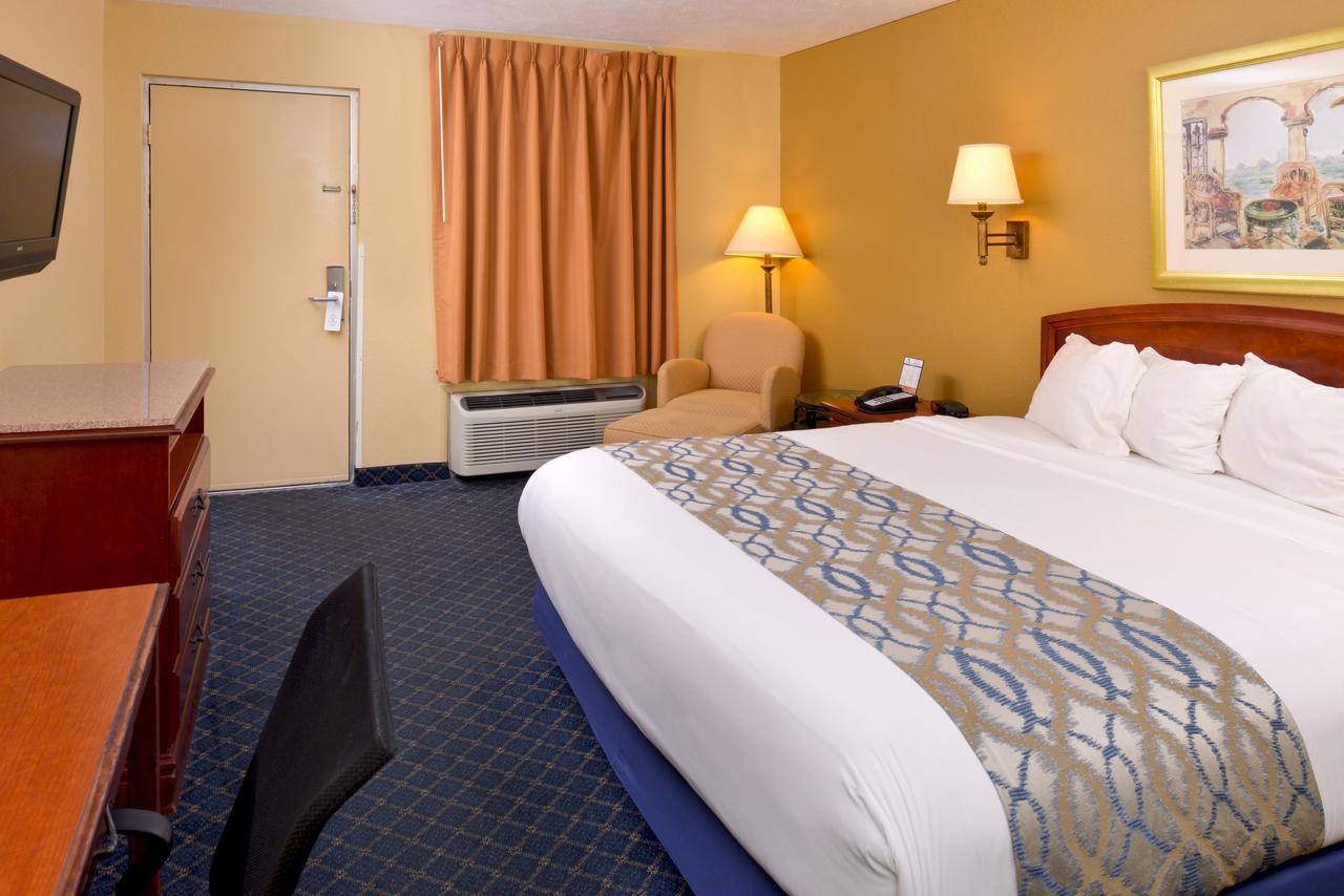 Americas Best Value Inn - Monroeville Bagian luar foto